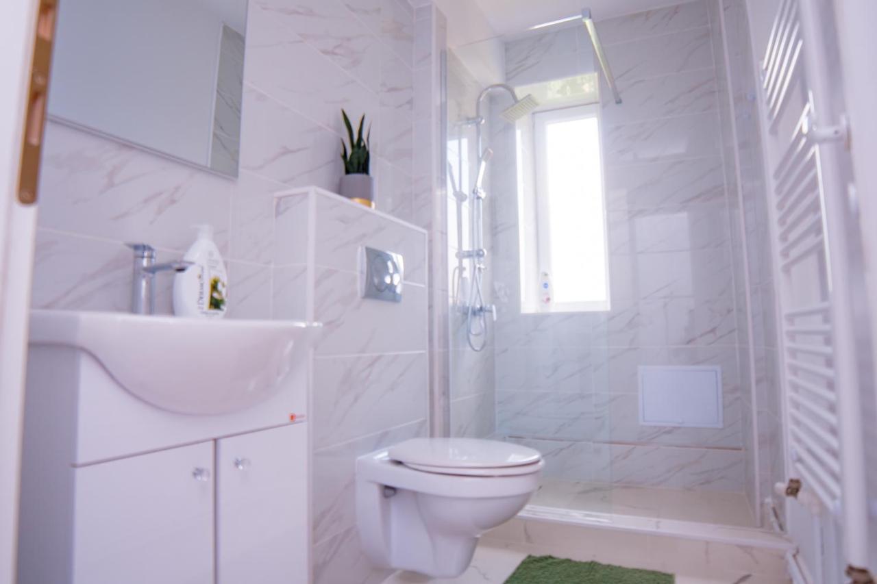 Vladstudio Apartment *